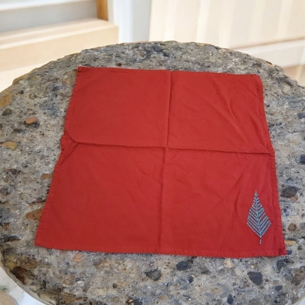 8 Red Embroidered Christmas Tree Napkins beaded 18